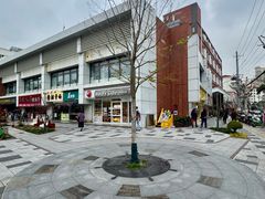 -85度C(生甜甜圈研究工坊·上海局门店)