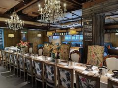 -领鲜活海鲜榴莲自助火锅(东门店)