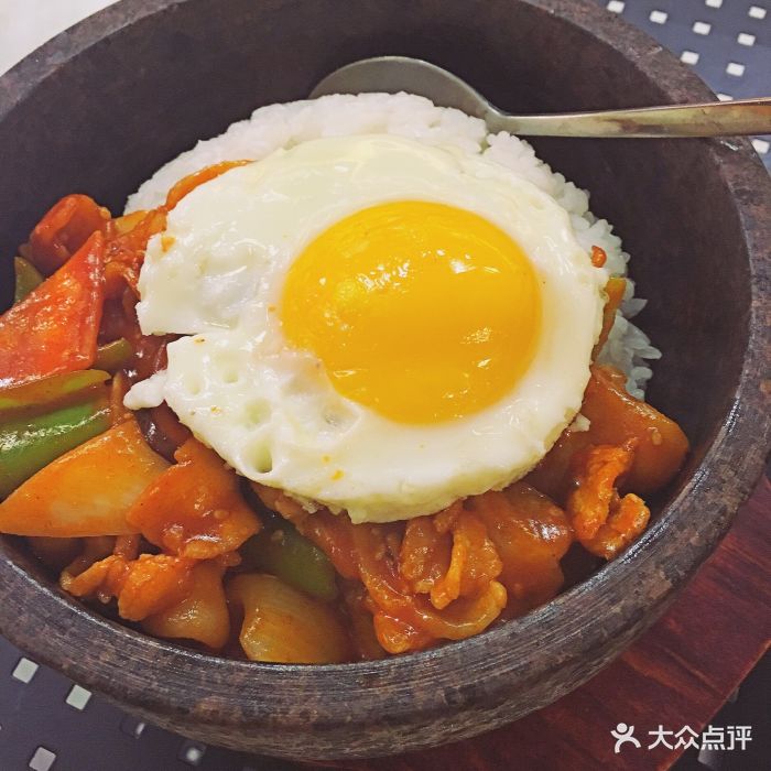 猫抓烤肉(三里屯店)五花肉石锅拌饭图片 - 第1张