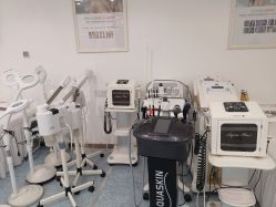 -痘院长·祛痘·皮肤管理