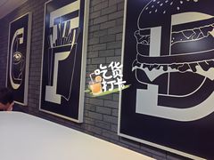 -麦当劳(嘉定店)
