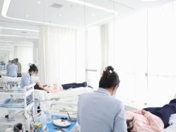 -臣丽纹眉品牌连锁