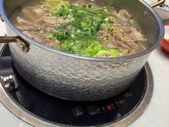 -泓历皇朝酒店(东亭店)