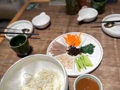 鸡丝凉米线-云海肴云南菜(浦江欢乐颂店)