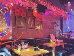 -喜鹊音乐酒馆(西街店)