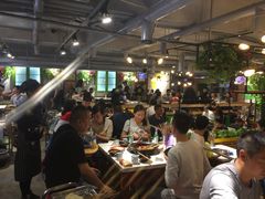 大堂-钢管厂歆瑞源油卤串串香(春熙路太古里店)