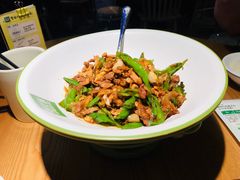 -费大厨辣椒炒肉(万家丽一店)