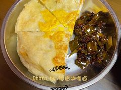 纳西粑粑加鸡蛋-88号小吃店·经典云南菜·地道纳西美食