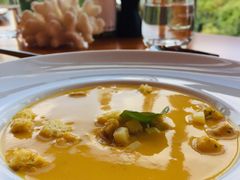 奶油蘑菇汤-Acqua海蓝意大利餐厅