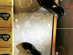 -喝丢一只鞋辣炒海鲜小烧烤(三八广场店)