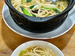 -一家人剪刀面(海伦国际店)