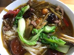 -越洋肖氏老米线(杨家坪店)