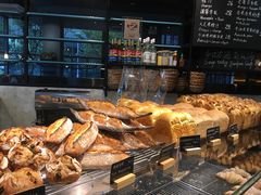 -麦田工坊(月湖店)