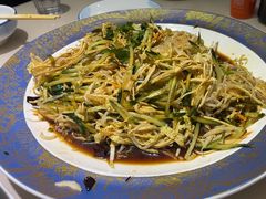 -老码头黑皮肘子锅包肉(赣水路店)
