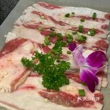 天了噜，这盘鳗鱼上桌神经还会动