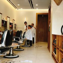 -MARTIN'S BARBER SHOP男士理发馆