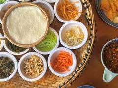 -包整·丝娃娃(一览甲秀楼风景店)