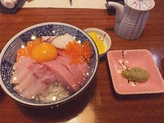 -由紀日本料理·炭火燒肉