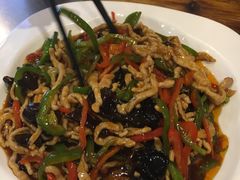 -东北农家院·铁锅炖(莘庄店)