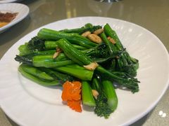 -沙龙酒家