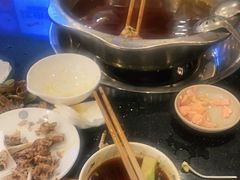 -冯记香辣兔火锅(茶店子总店)