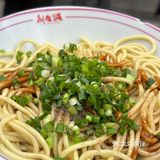 武汉开了30年的铁棚子热干面 用利友诚的碗？
