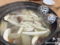 -濠轩阁特色生蚝火锅(水湾路店)