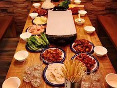 -玩坞轰趴馆·户外团建聚会主题生日派对馆(世豪广场店)