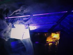 -UP嘻哈酒吧(粉巢店)