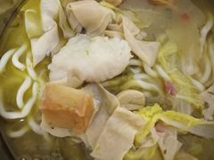 -周鱼小馆石锅酸菜鱼(活力汇店)