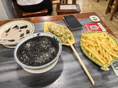 -黄师奶甜品店