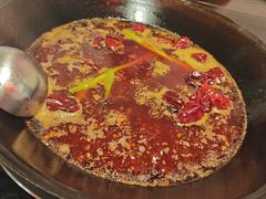 -渝井巷重庆老火锅(沈阳吉祥店)