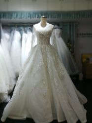 -雪莉美妆婚纱馆