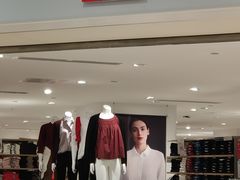 -优衣库(青岛伟东乐客城店)