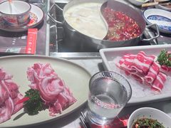 -尚尚仙·酸汤猪手·猪肚鸡火锅(华联万柳购物中心店)