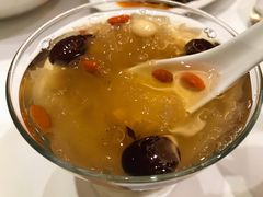 雪梨炖银耳羹-眉州东坡(国贸店)
