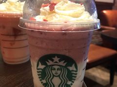 -星巴克(东莞常平富盈广场店)