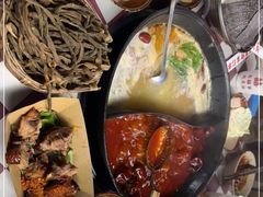 -赵美丽·重庆社区火锅·直营店(火车东站·中豪国际店)