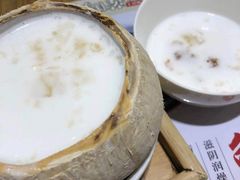 原只椰皇西米炖琥珀-糖糖屋•糖水•雪花冰店(时尚天河店)