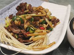-姜君·千岛湖鱼头馆(浦东大道店)