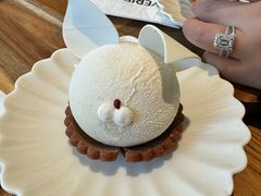 -VERIE BAKEHOUSE