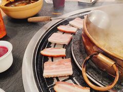 -阿山卓·野生菌火锅·纳西火塘烤肉