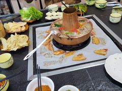 -香香腊排骨.野生菌火塘总店(束河店)