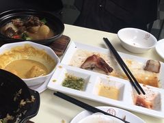 -新大咀港式茶餐厅(宝山万达店)