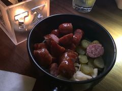 -TZ House音乐现场(来福士中心店)