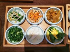 -银米·云南传统过桥米线(双廊黑金冠店)