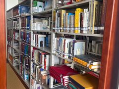 -西藏自治区图书馆