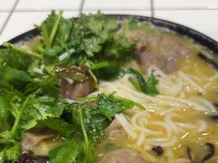 -肥汁米蘭香港米线(长宁来福士店)