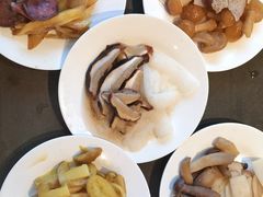 -天宜隆蘑菇宴火锅(石景山旗舰店)