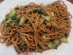 青菜肉丝炒面-朱鸿兴面馆(绿宝广场店)